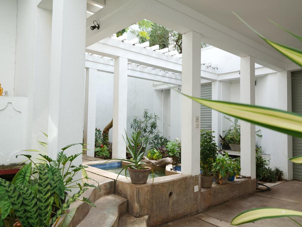 Elegance Oasis, Colombo 3 Hotel Eksteriør billede